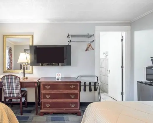 Rodeway Inn Claremont