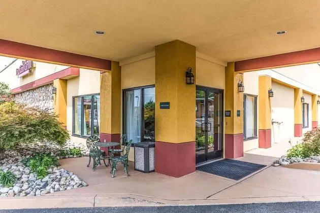 Rodeway Inn Conference Center