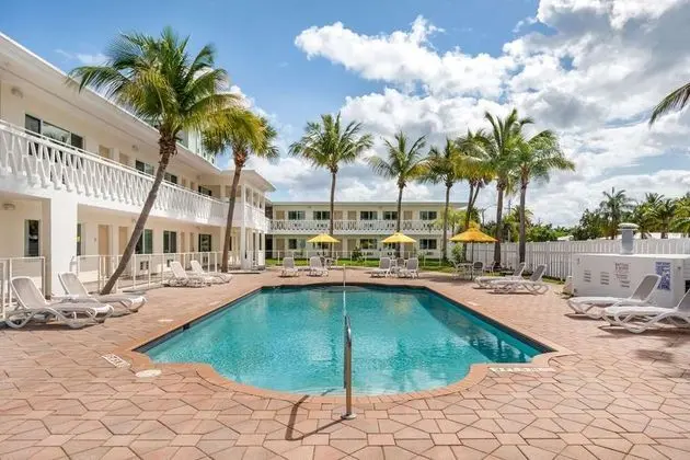 RODEWAY INN Fort Lauderdale
