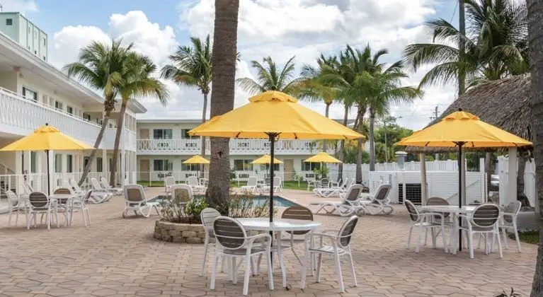 RODEWAY INN Fort Lauderdale - Dış Mekan