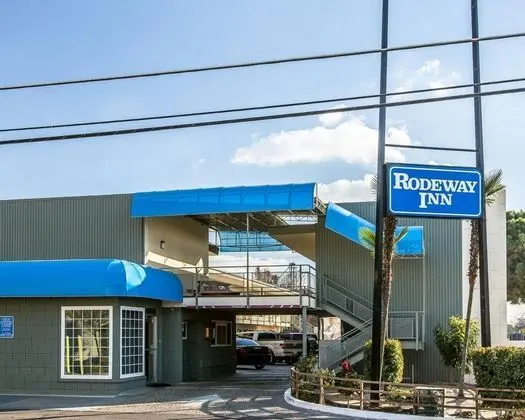 Rodeway Inn Fresno - Dış Mekan