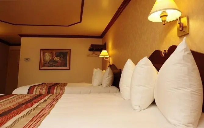 RODEWAY INN GASPE - Genel