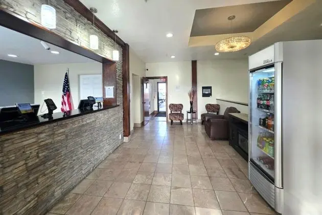 Rodeway Inn - Lobi