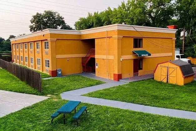 RODEWAY INN - Öne Çıkan Resim