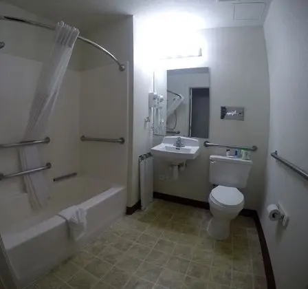 Rodeway Inn Goddard - Banyo Özellikleri