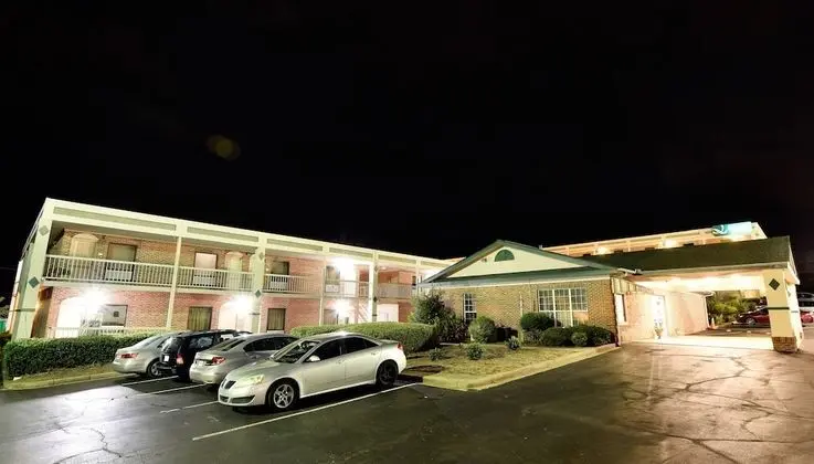 Rodeway Inn Harbison Area - Dış Mekan