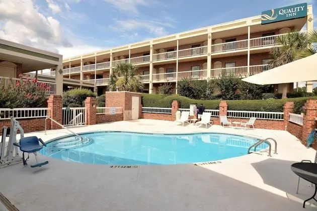 Rodeway Inn Harbison Area - Havuz