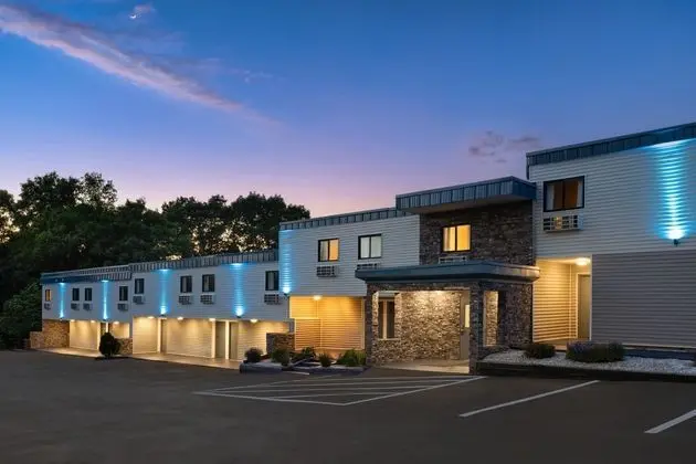 Rodeway Inn Moosic - Scranton - Dış Mekan