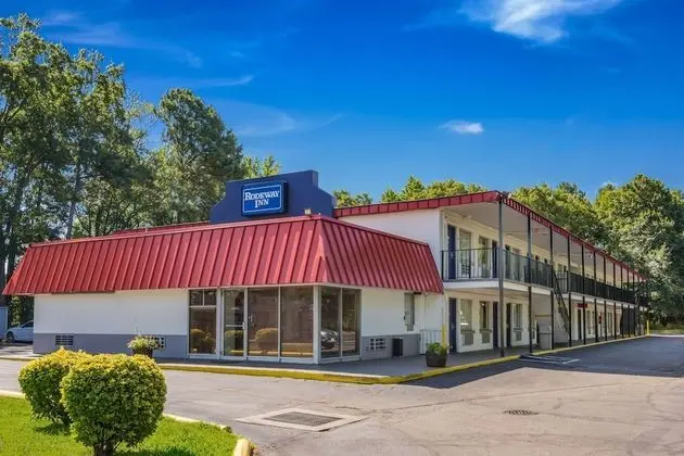 Rodeway Inn North Chesterfield-Richmond - Dış Mekan