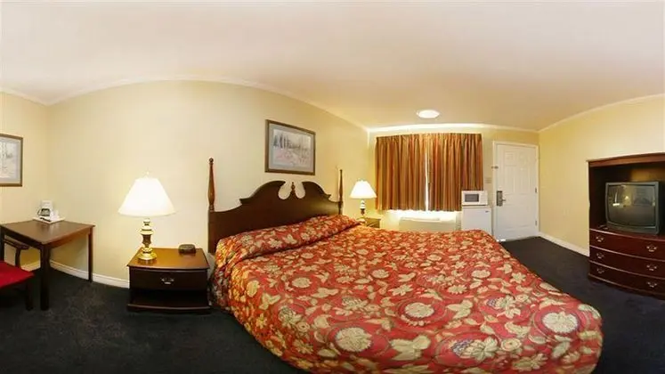Rodeway Inn North Redding