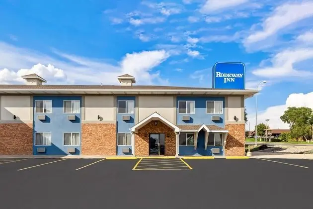 Rodeway Inn Rapid City - Dış Mekan