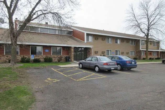 Rodeway Inn Saint Cloud Area