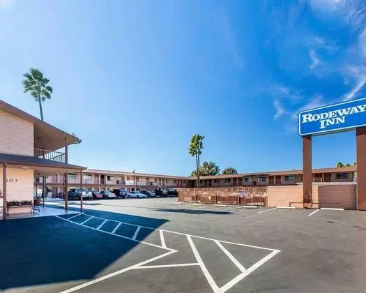Rodeway Inn