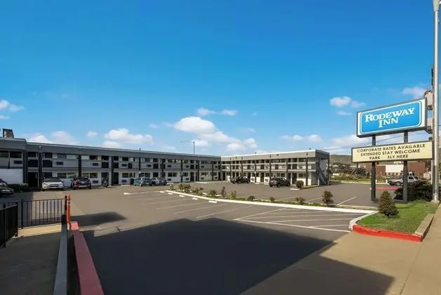Rodeway Inn - Dış Mekan