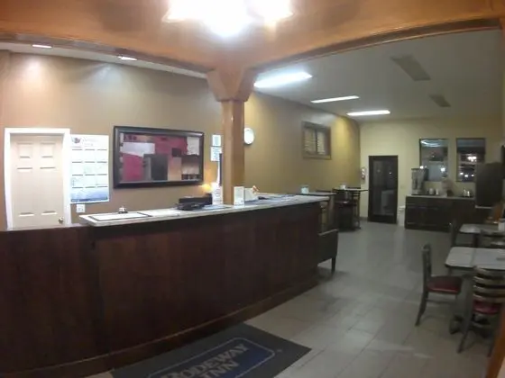 Rodeway Inn - Lobi