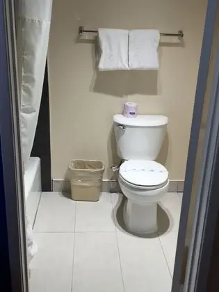 Rodeway Inn & Suites Bakersfield - Banyo Tipleri