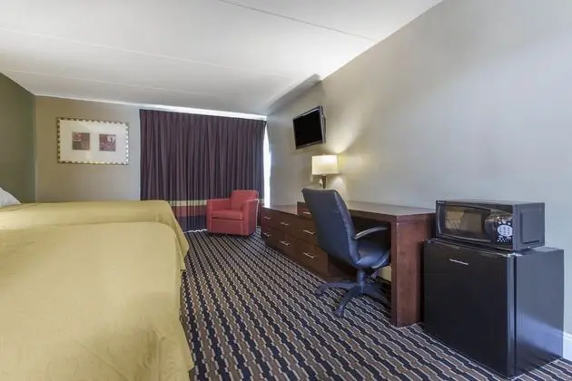 Rodeway Inn Suites Battleboro - Oda