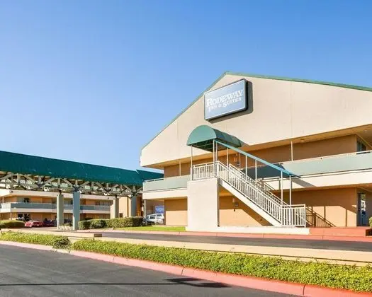 Rodeway Inn & Suites Fiesta Park