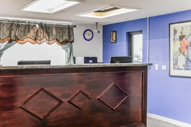 Rodeway Inn & Suites - Genel