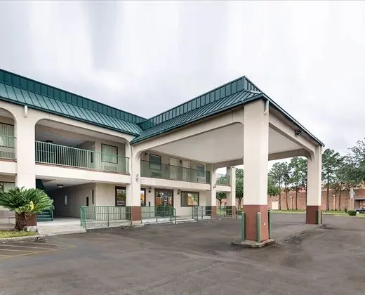 Rodeway Inn & Suites Hwy 290 NW - Dış Mekan