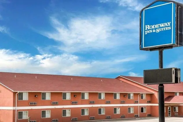 Rodeway Inn & Suites - Genel