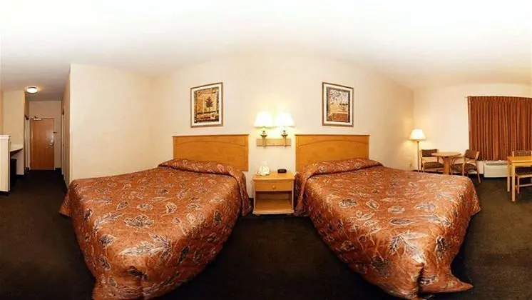 Rodeway Inn & Suites