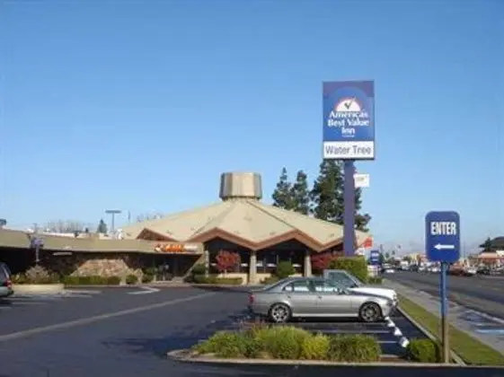 RODEWAY INN & SUITES Yosemite