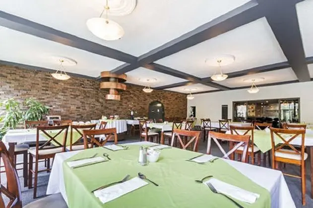 Rodeway Inn Trois Rivieres - Yeme / İçme