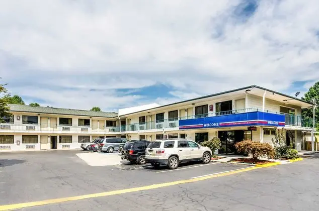 Rodeway Inn