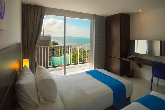 Rodina Beach Hotel - Oda