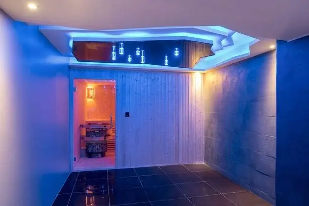 Rodina Beach Hotel - Spa