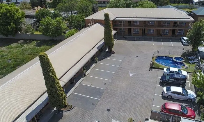 Rodney Motor Inn - Dış Mekan