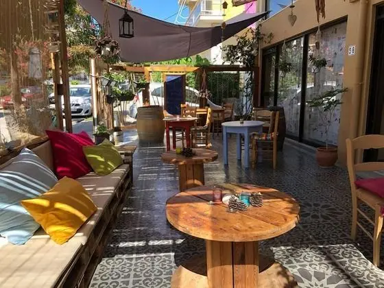 Rodos Backpackers - Öne Çıkan Resim