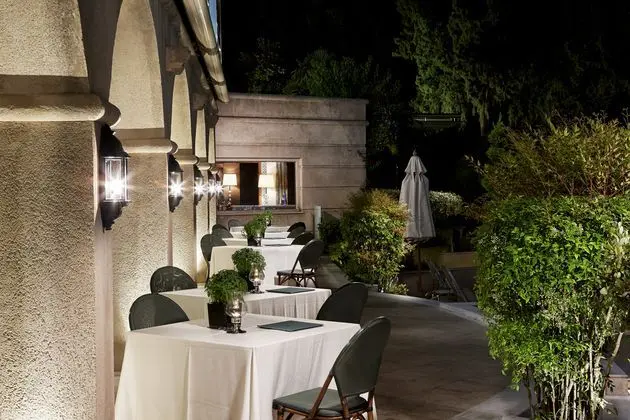 Rodos Park Suites & Spa Hotel