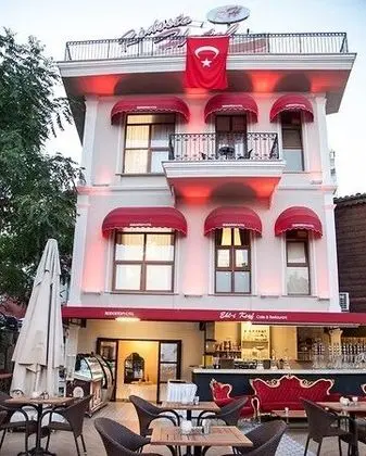 bar