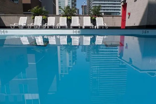The Roehampton Hotel - Havuz