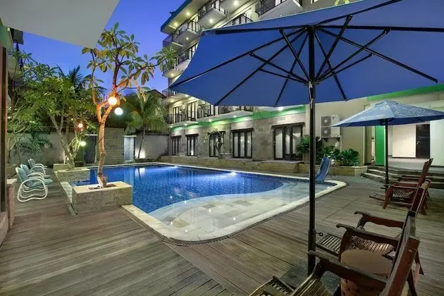 Rofa Kuta Hotel - CHSE Certified - Havuz