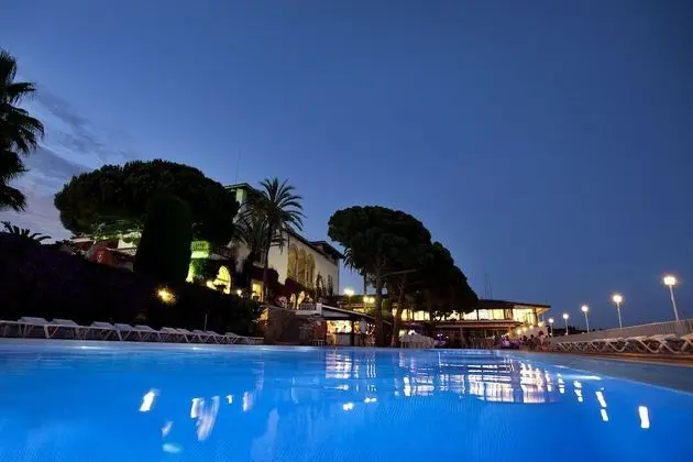 Hotel Roger de Flor Seleqtta - Havuz