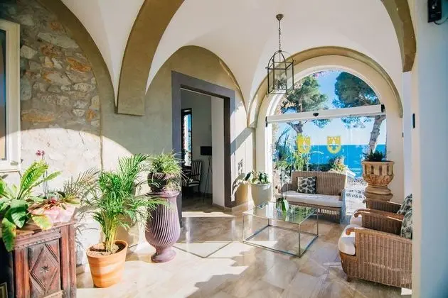 Hotel Roger de Flor Seleqtta - Lobi