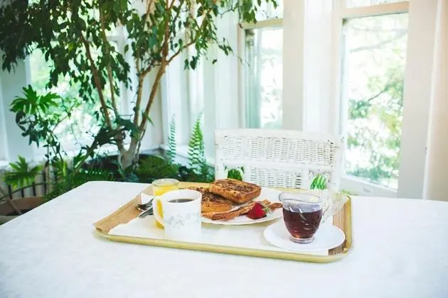 The Rogers House Inn Bed & Breakfast - Yerinde Yemek
