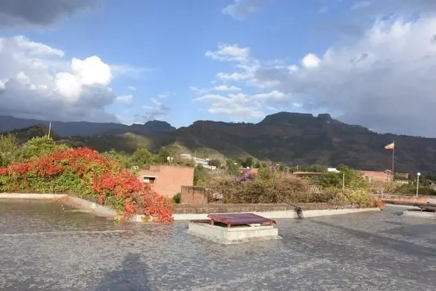 Roha Hotel
