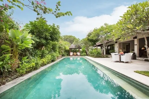 Villa Roku by Nagisa Bali - Havuz