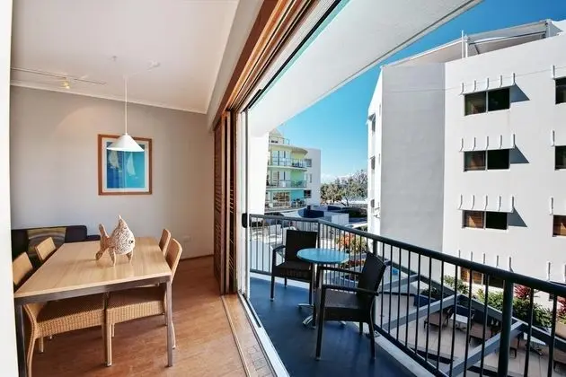Rolling Surf Resort
