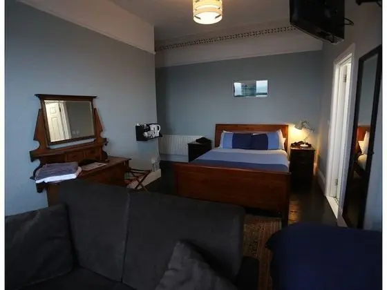Rolling Wave Guesthouse - Oda