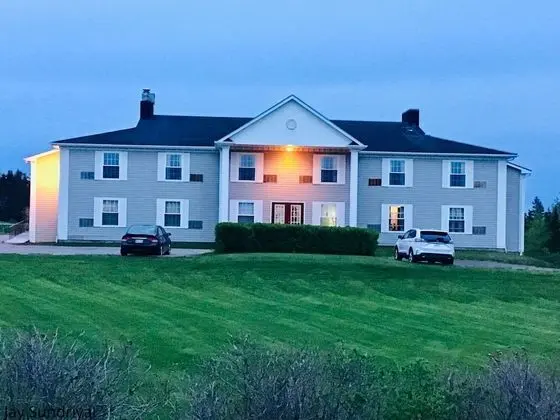 Rollo Bay Inn - 1