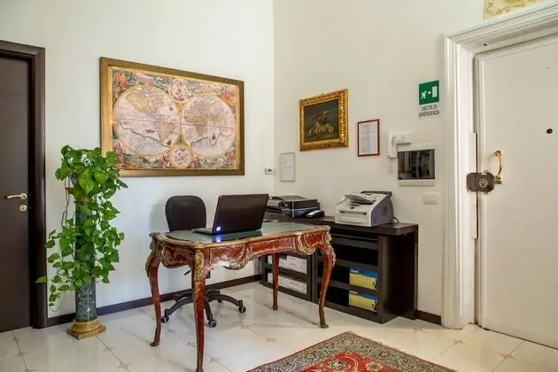 Roma Central Guest House - Lobi