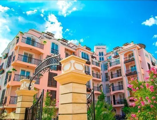 Romance Marine Hotel