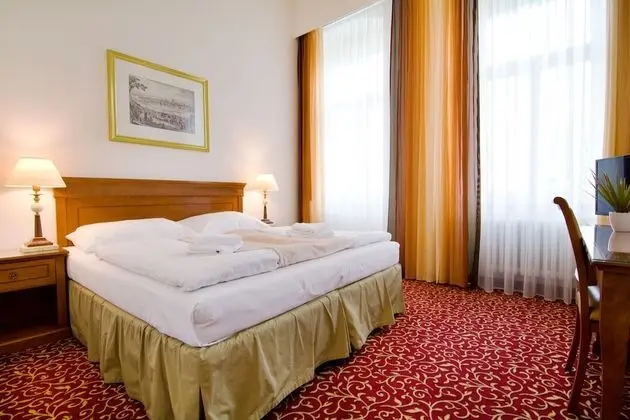 Hotel Romania - Öne Çıkan Resim