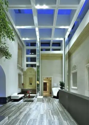 Romano House - Öne Çıkan Resim