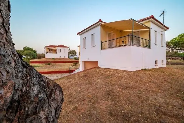 Romanos Beach Villas - Dış Mekan